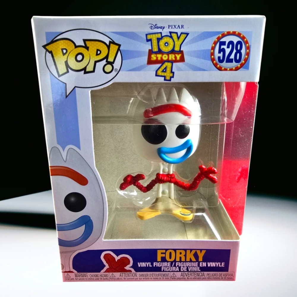 Forky funko # 528 (nib) With Pop Protector